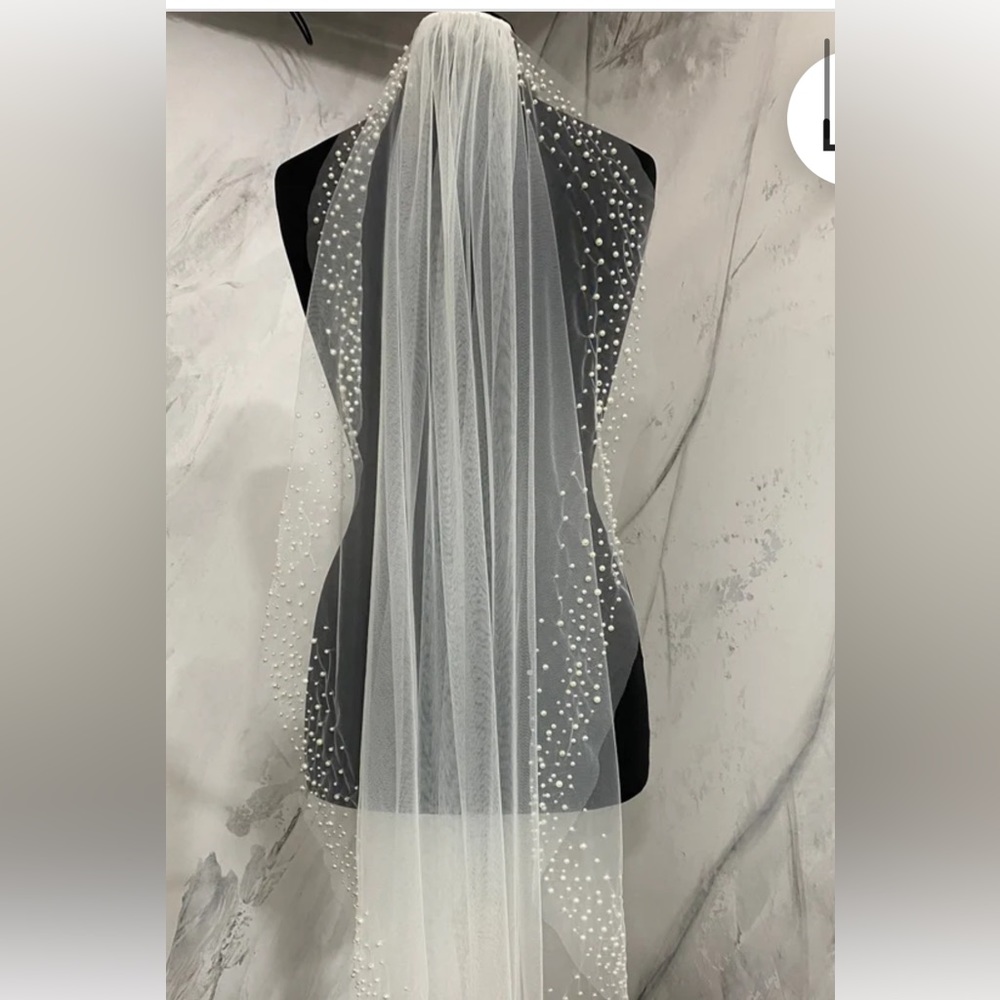 Pearl veil